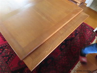 Eetkamer, twee kasten, tafel en 6 stoelen - afbeelding 8 van  15