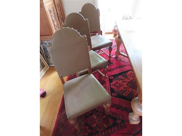Eetkamer, twee kasten, tafel en 6 stoelen - afbeelding 10 van  15