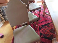 Eetkamer, twee kasten, tafel en 6 stoelen - afbeelding 10 van  15