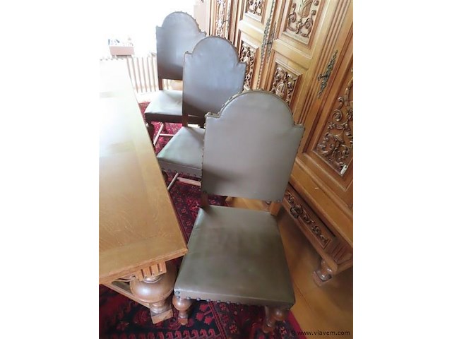 Eetkamer, twee kasten, tafel en 6 stoelen - afbeelding 12 van  15