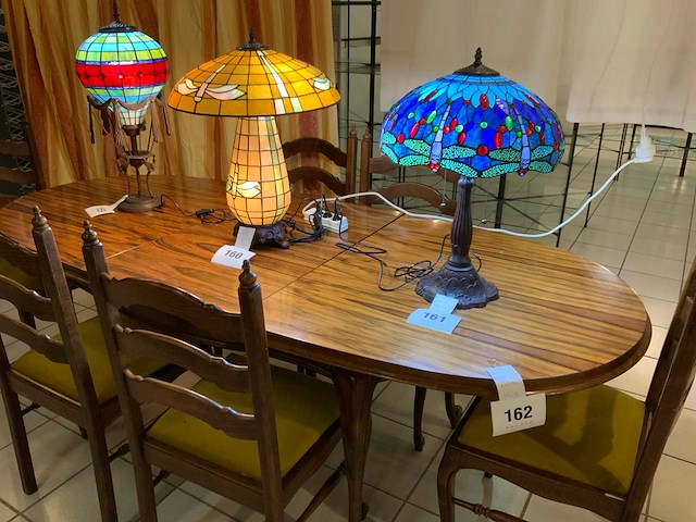 Eetkamertafel + 6 stoelen; zonder lampen - afbeelding 2 van  4