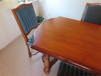 Eetkamertafel en 6 stoelen - afbeelding 2 van  5