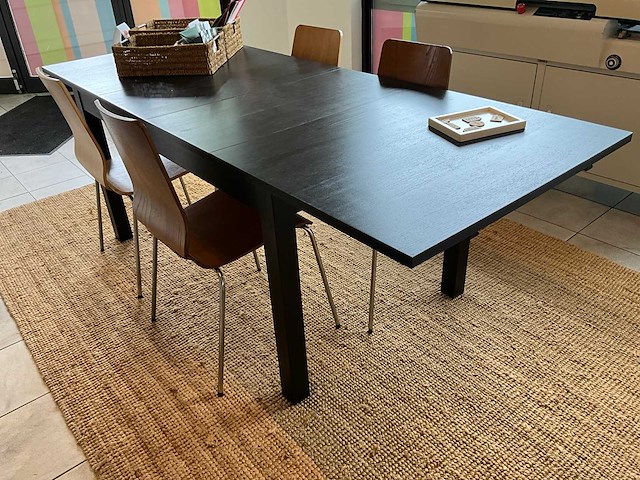 Eetkamertafel en bijzetstoelen (2x) - afbeelding 1 van  12
