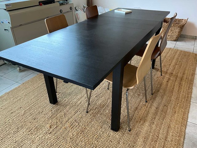 Eetkamertafel en bijzetstoelen (2x) - afbeelding 6 van  12
