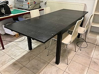 Eetkamertafel en bijzetstoelen (2x) - afbeelding 3 van  12