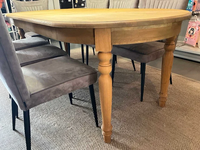 Eetkamertafel en stoelen - afbeelding 3 van  7