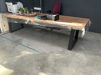 Eetkamertafel massief hout