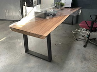 Eetkamertafel massief hout - afbeelding 2 van  6