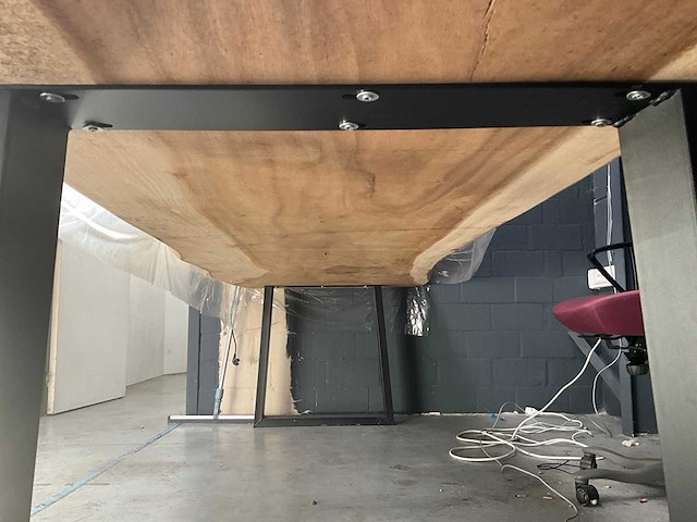 Eetkamertafel massief hout - afbeelding 5 van  6