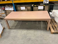 Eetkamertafel met design stoelen - afbeelding 2 van  9