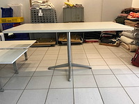 Eetkamertafel - afbeelding 1 van  3
