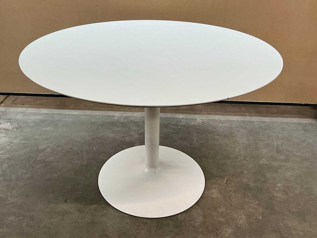 Eetkamertafel - afbeelding 1 van  3