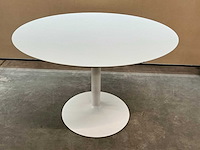 Eetkamertafel - afbeelding 1 van  3