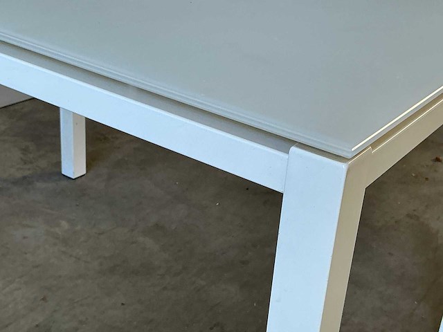 Eetkamertafel - afbeelding 2 van  2