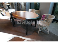 Eetkamertafels en diverse stoelen - afbeelding 2 van  4