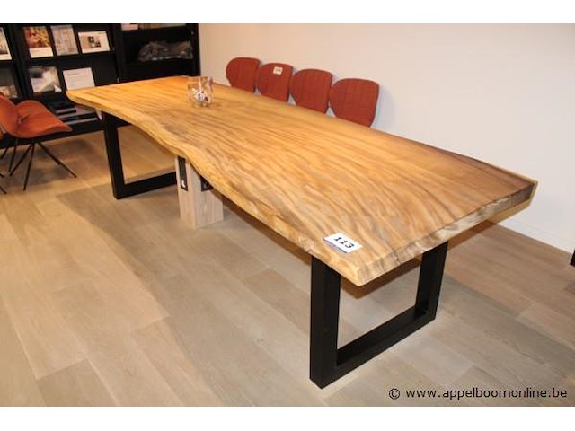 Eettafel - houten blad met metalen poten - afbeelding 1 van  1