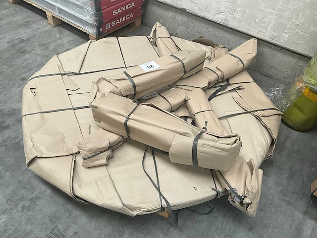 Eettafel - rond - afbeelding 8 van  8