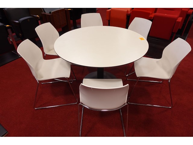 Eettafel + 6 x kunststof stoel kastel - afbeelding 6 van  6