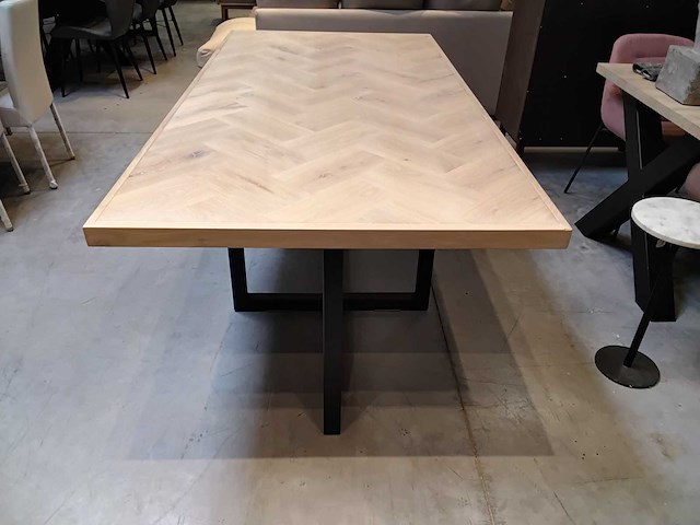 Eettafel eik parket - afbeelding 1 van  1