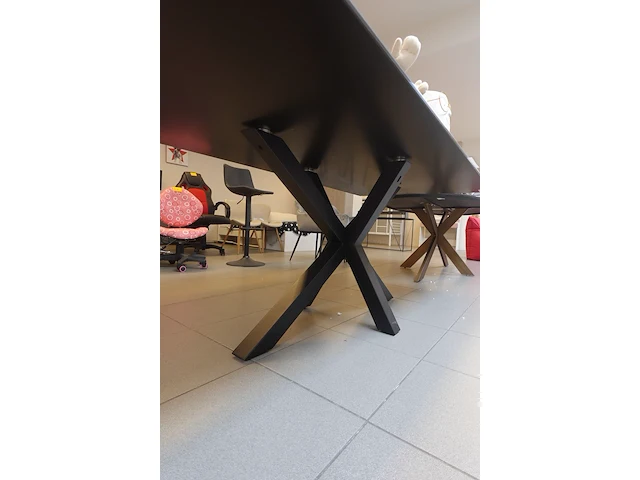 Eettafel hennie - afbeelding 3 van  4