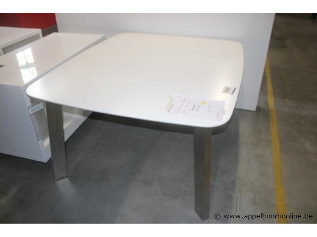 Eettafel xoon 135x165cm - afbeelding 2 van  2