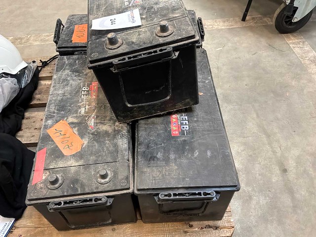 Efb batterijen (4x) - afbeelding 3 van  3