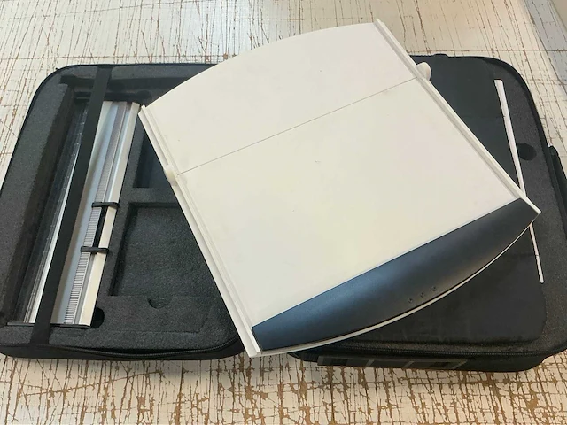 Efi es-3000 spectrophotometer - afbeelding 3 van  4