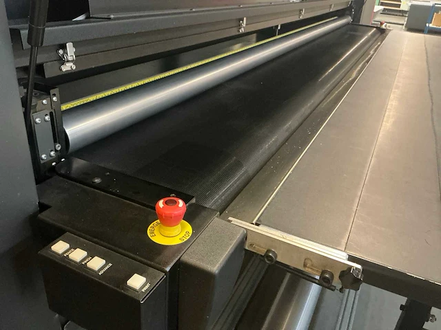 Efi vutek gs3250lx pro grootformaat hybride uv printer - afbeelding 6 van  10