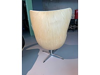 Egg chair wit kasjmier en houtfineer (1x) - afbeelding 3 van  6