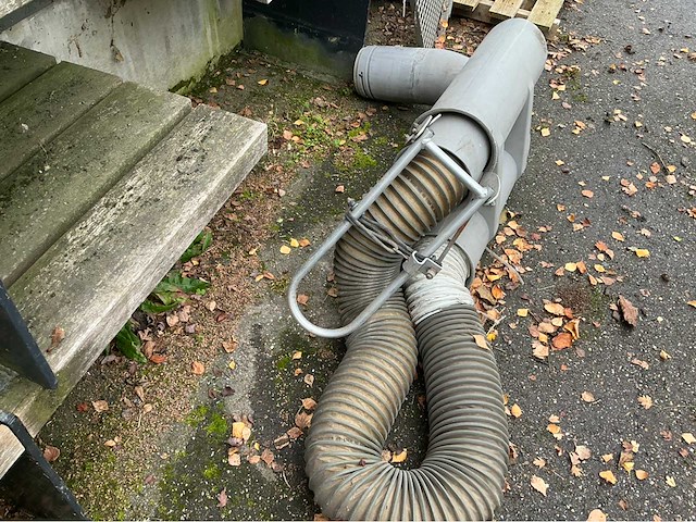 Egholm straatveegmachine met extra’s - afbeelding 22 van  39