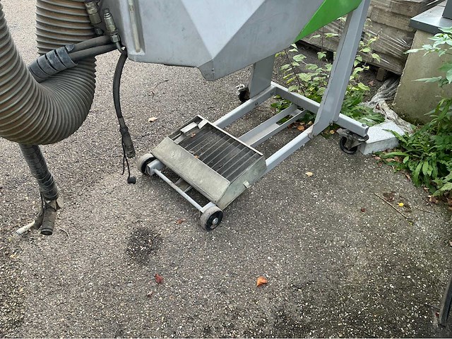 Egholm straatveegmachine met extra’s - afbeelding 25 van  39