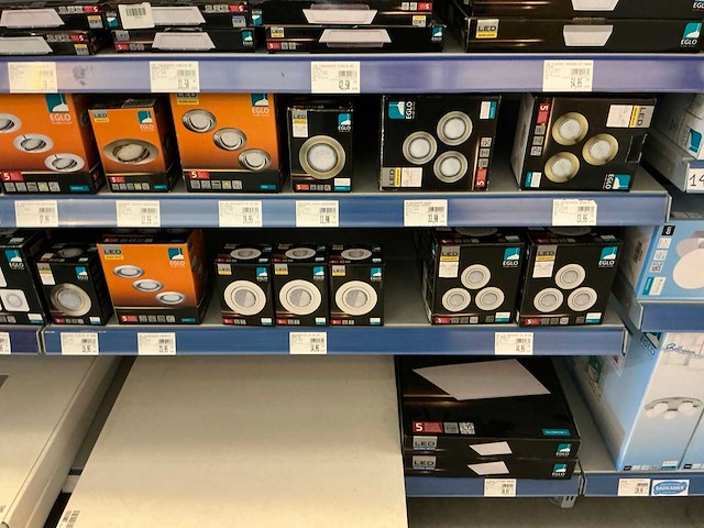 Eglo grote partij in -en opbouwspots - afbeelding 3 van  17