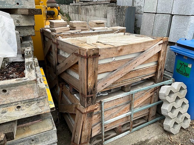 Egy brega manoir/sinaai pearl mmm sandblasted acid tumbled natuursteen tuintegel ca. 58m2 - afbeelding 4 van  4