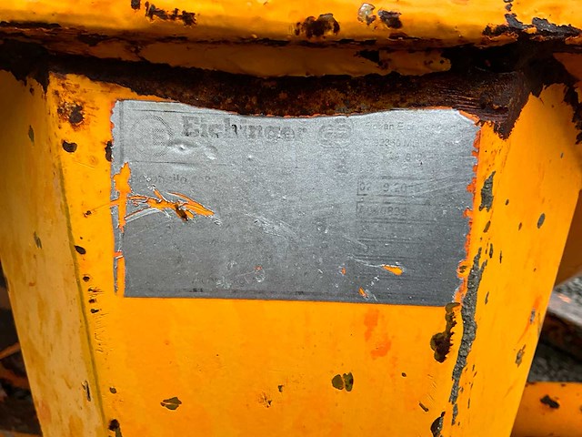 Eichinger 300 l betonnen container - afbeelding 4 van  4