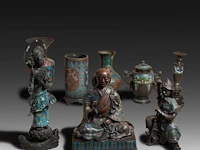 Eight japanese champlevé enameled bronzes, including figures and vases, 19th/20thc, tallest h 37,5 cm