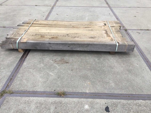 Eiken balken 2100x135x135x( 8 ) - afbeelding 4 van  7