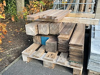 Eiken balken en boomstammen - afbeelding 3 van  3