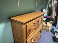 Eiken barkast met wijnrek - afbeelding 2 van  3