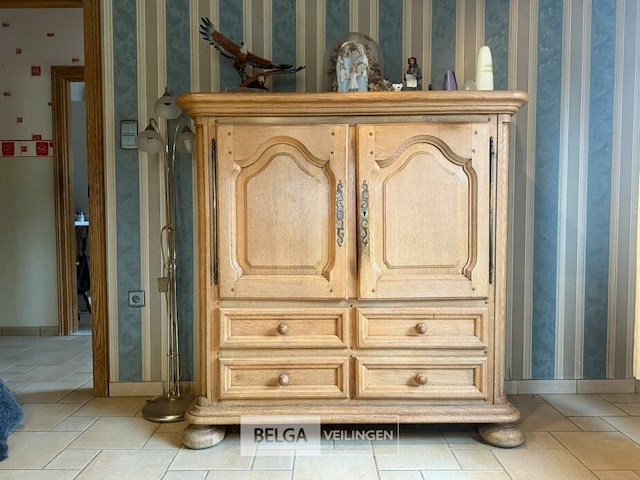 Eiken barkast - afbeelding 1 van  3