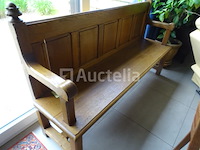 Eiken kerkbank