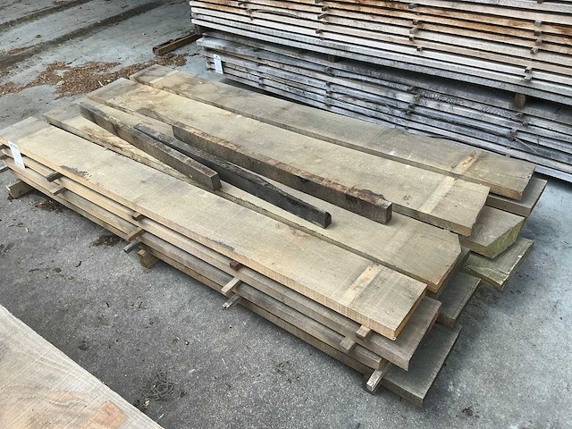 Eiken planken 40 mm 0,288 m3 - afbeelding 1 van  4