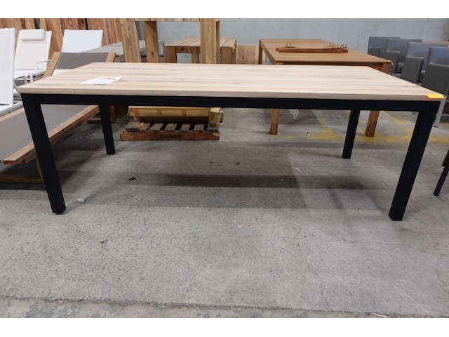 Eiken tafel - afbeelding 1 van  5