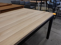 Eiken tafel - afbeelding 3 van  5