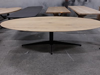Eiken tafel - afbeelding 1 van  3