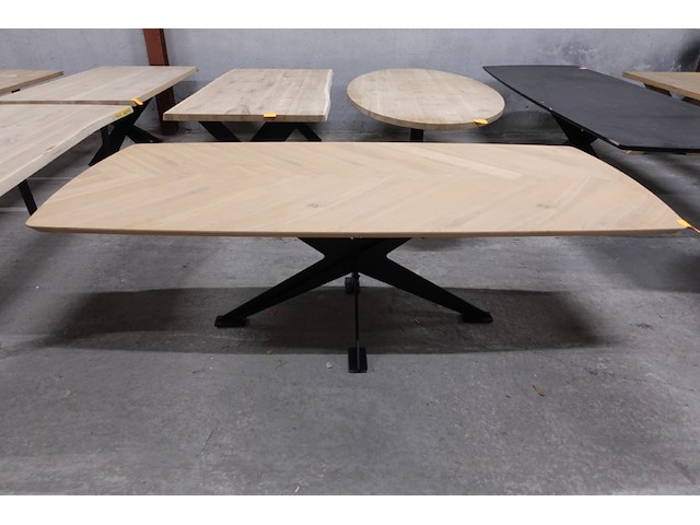 Eiken tafel - afbeelding 1 van  3