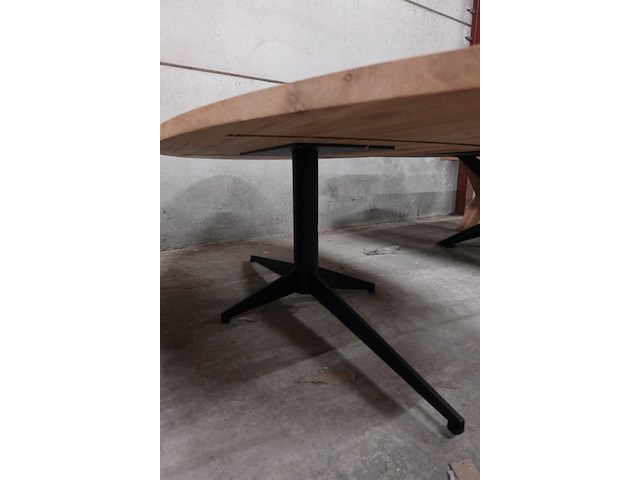 Eiken tafel - afbeelding 3 van  3