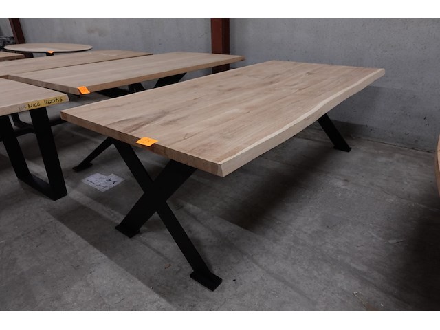 Eiken tafel - afbeelding 1 van  3