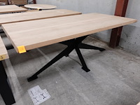 Eiken tafel - afbeelding 1 van  3