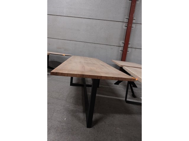 Eiken tafel - afbeelding 3 van  5