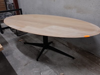 Eiken tafel - afbeelding 1 van  4